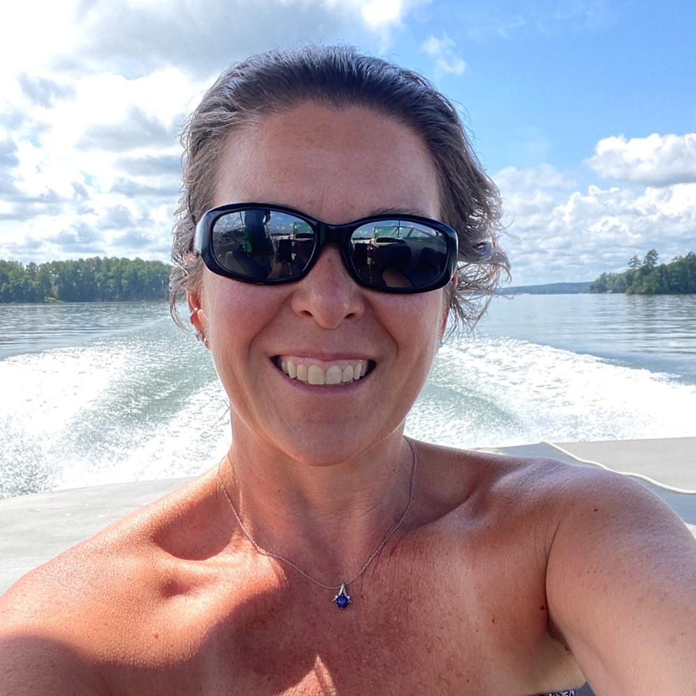 Meet your Posher, Melissa